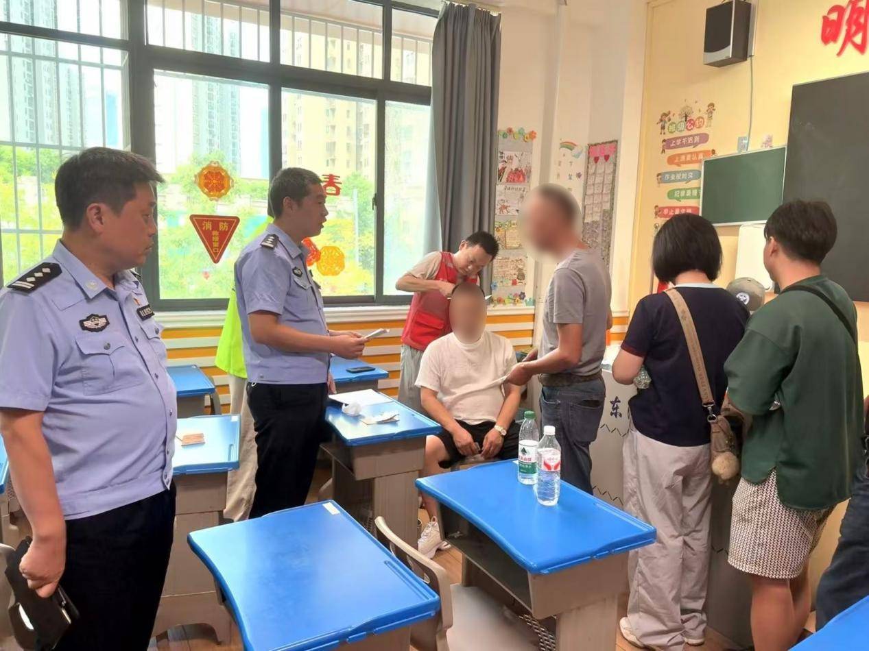 切塞纳vs恩特拉_武汉一学校的18人进行毛发检测:他们是校车驾驶员切塞纳vs恩特拉,毛发毒品检测结果均为阴性