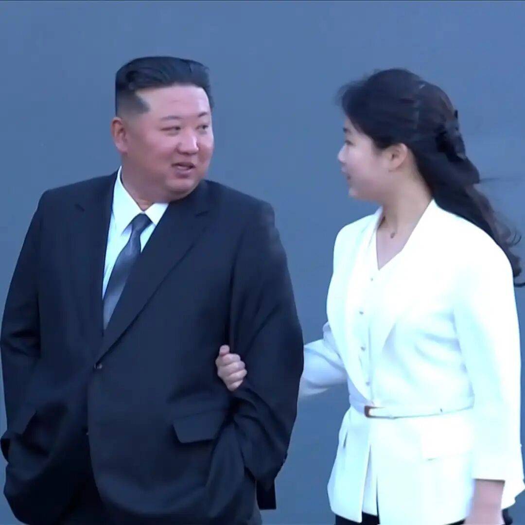 皇冠會員申請_金正恩女儿首登国际舞台皇冠會員申請,引爆接班传闻!英国首相被架空,工党内斗成全武行…