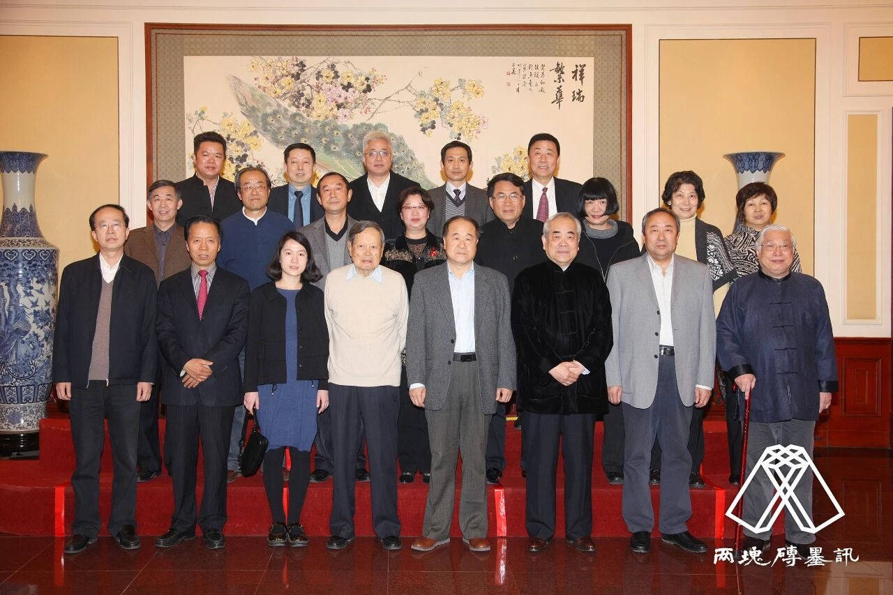 皇冠信用网开户_窑变｜莫言悼杨振宁皇冠信用网开户，写了一首诗：先生原本仙乡客……