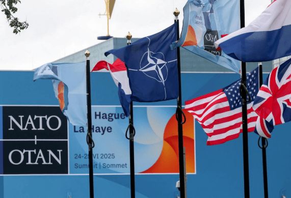 信用网皇冠申请注册_乌军断粮7天大规模投降信用网皇冠申请注册，德国先下手为强，凑80万大军与俄罗斯硬刚到底？俄乌局势重大反转