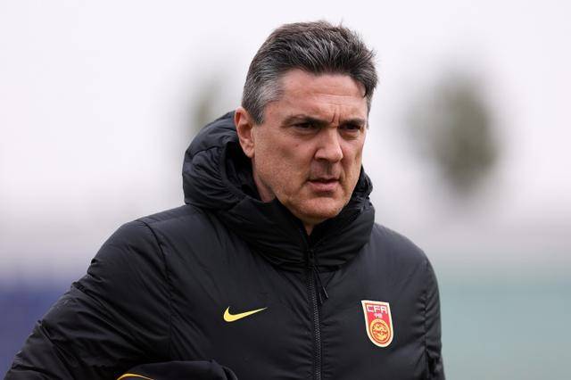 皇冠平台_U22国足主帅安东尼奥：拜合拉木是惊喜