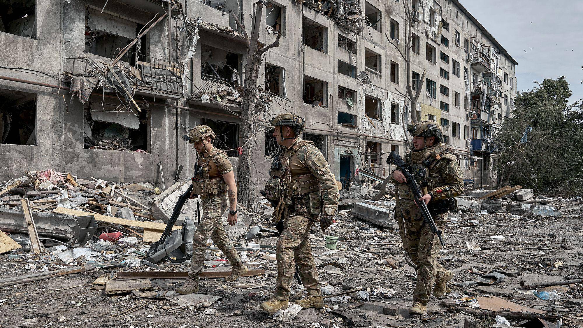 皇冠信用网怎么代理_俄罗斯坦克大军强突乌克兰第七州皇冠信用网怎么代理，美媒：乌军一个旅仅有30%官兵