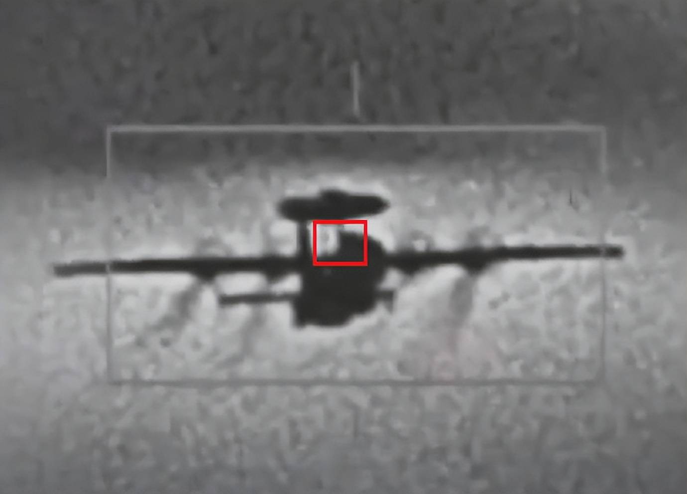 介绍个信用网网址_歼-20首次与台岛合影介绍个信用网网址，F-16V毫无踪迹：台军撒谎锁定解放军预警机