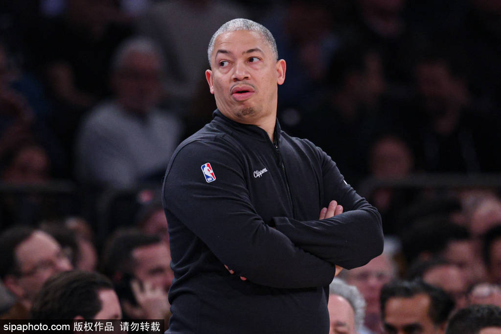 皇冠hga039
_詹姆斯·哈登:快船有望完全反弹皇冠hga039
,洛杉矶是我的福地——从6胜21负到11胜2负的逆转曙光